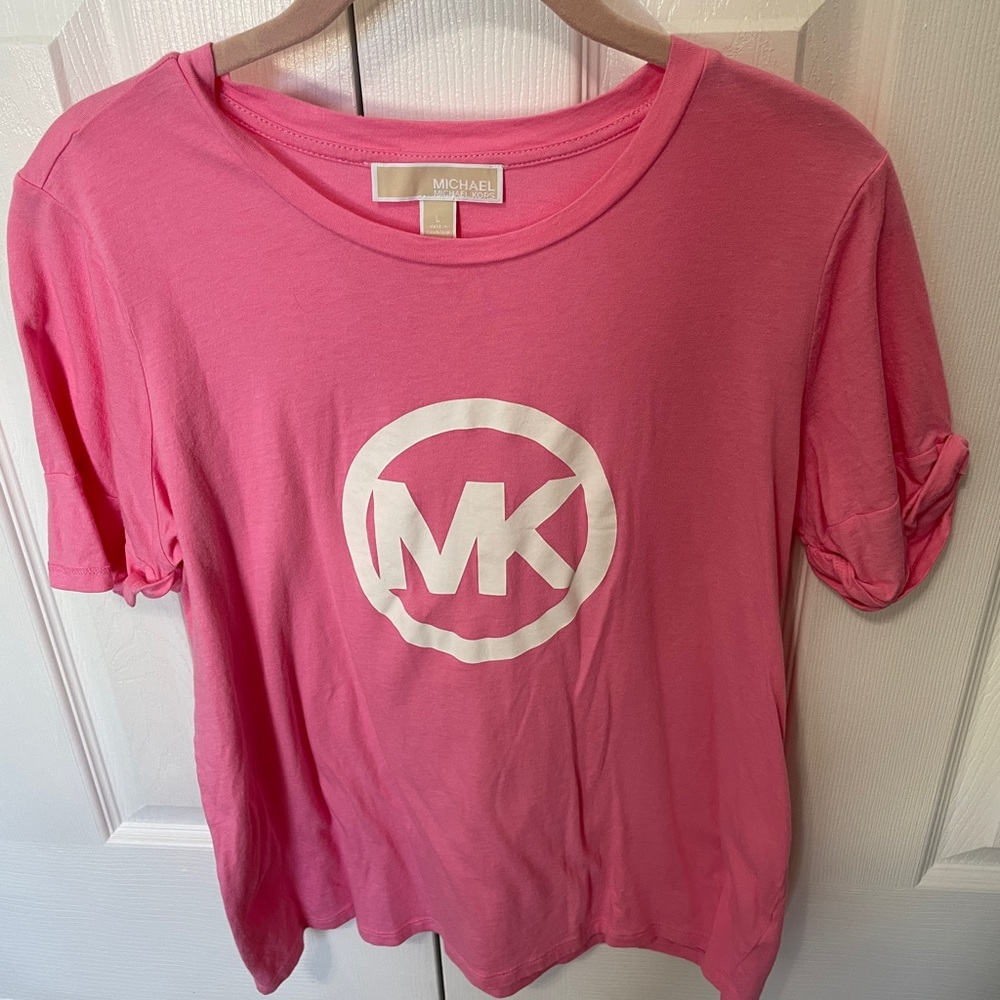 Michael Kors T-Shirt - Size Large
